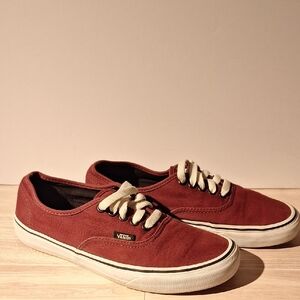 Vans Men's Maroon Canvas Sneakers